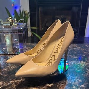 Sam Edelman Hazel Pointed Toe Pump in French Sand Leather - Women’s Size 9.5W